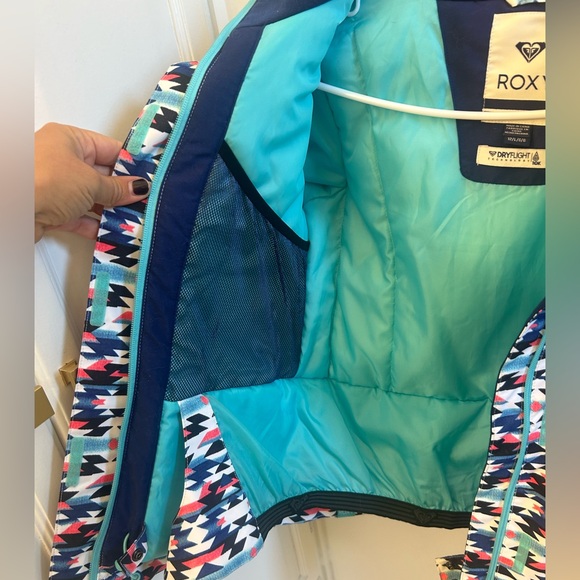 Roxy Snow Jacket - Picture 3 of 5